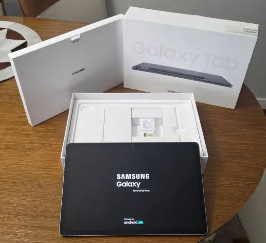 Samsung TAB S9FE Impecável com Acessórios
