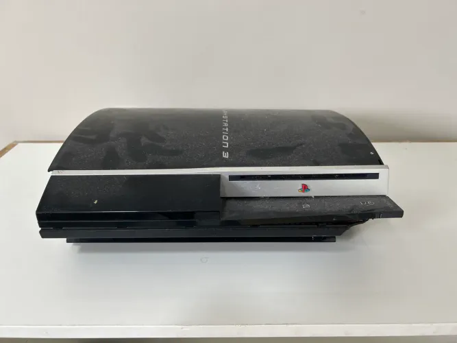 PlayStation 3 Slim (Para Retirada de Peças / Sucata) no Estado