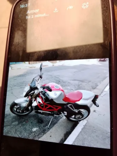 Vendo moto MV augusta toda original