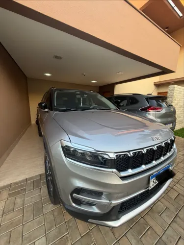 Jeep Commander Limited T270 1.3 TB Flex AUT 2022