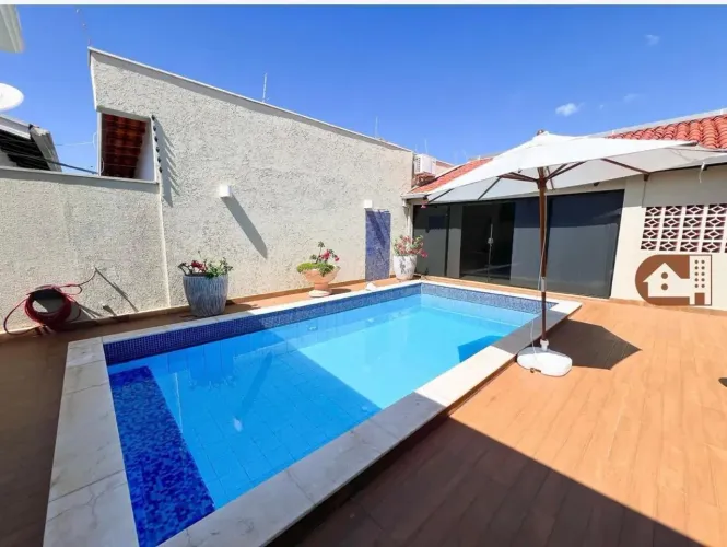 Casa no Bairro Jardim Itália