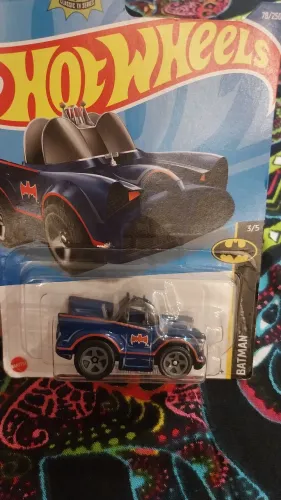 Carrinho hotweels Batman TV série década 60. Azul