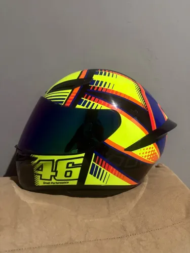 Vendo capacete agv k1 soleluna 