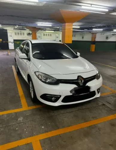 Fluence Dynamique Plus 2017 extra 42.500 kms Revisões autorizada - Troco a negociar