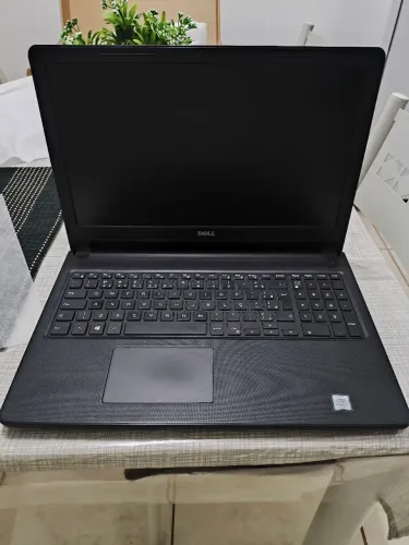 Notebook Dell Inspiron 15-3567