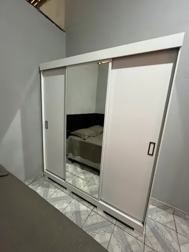 Guarda roupa de casal nunca desmontado