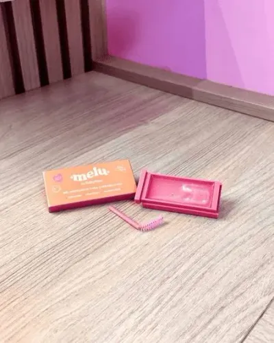 Gel modelador de sombrancelha