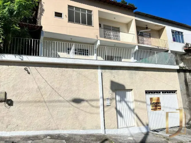 Casa de 3 quartos com suite e vaga em Santa Rosa / Cubango .