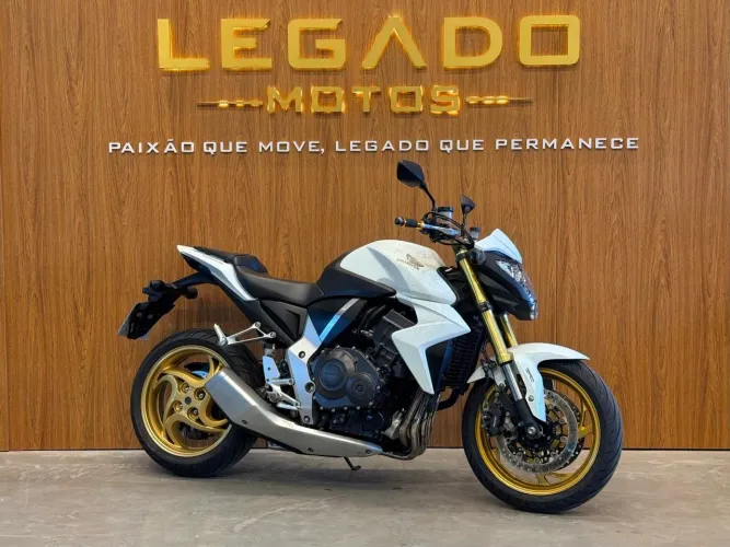 HONDA CB 1000R