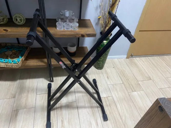 Suporte para teclado piano Saty 2040 - Suporta até 40 kg