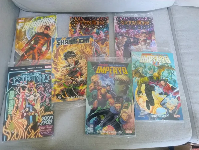 Combo / Lote de 50 HQs Marvel - Preço baixíssimo