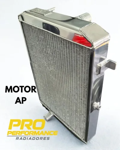 RADIADOR GOL / PARATI / VOYAGE / SAVEIRO quadrado 