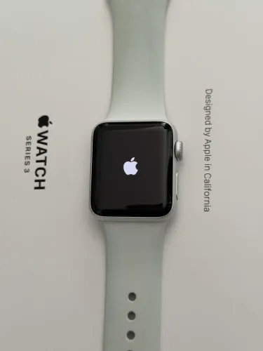 Apple Watch Series 3 38mm silver