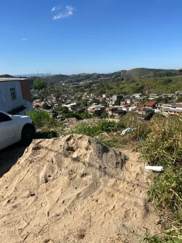 Terreno 700m² à Venda - Roselândia, Barra Mansa/RJ