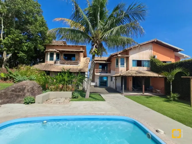 Brognoli Vende - Imóvel com duas casas mobiliadas na Vargem do Bom Jesus