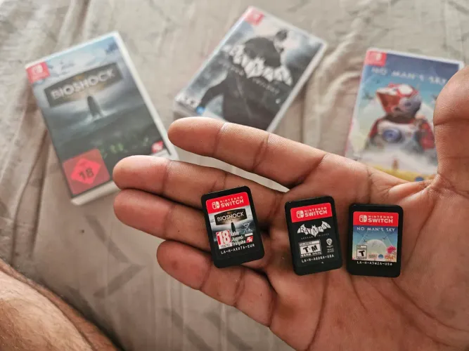 Combo 3 jogos nitendo switch: No man sky/bioshock (trilogia)/batman(trilogia) .