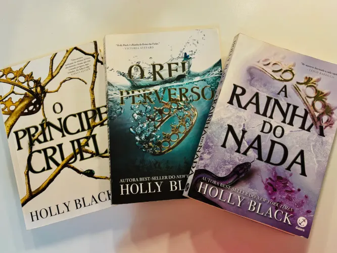 Trilogia O Povo do Ar - O Príncipe Cruel, O Rei Perverso e A Rainha do Nada