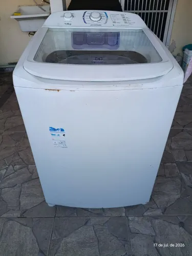 Máquina de lavar com defeito