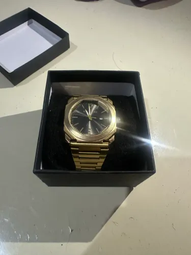 Relógio bvlgari