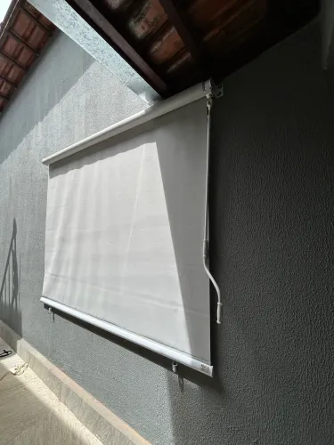 Toldos semi novos tela solar 3%