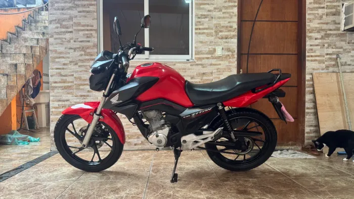 VENDE-SE UMA LINDA CG HONDA FAN 160 FLEX ANO 2023/2023