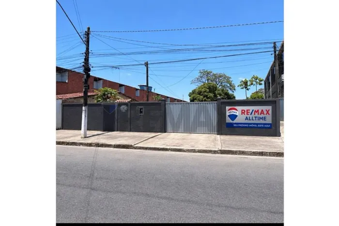 TERRENO NO TABULEIRO DOS MARTINS, CLIMA BOM COM 1.649m² Oportunidade!