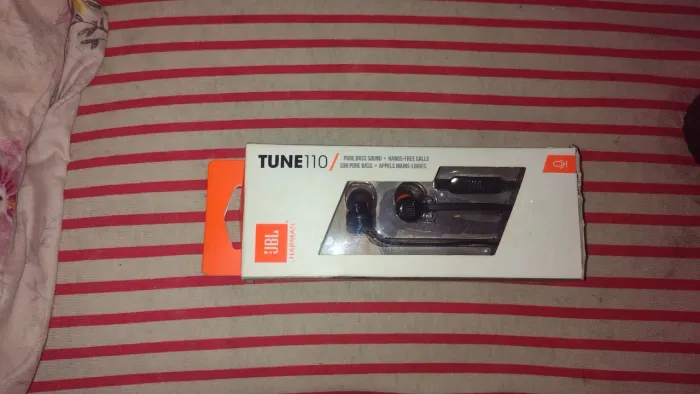 fone de ouvido intra-auricular com fio JBL Tune 110
