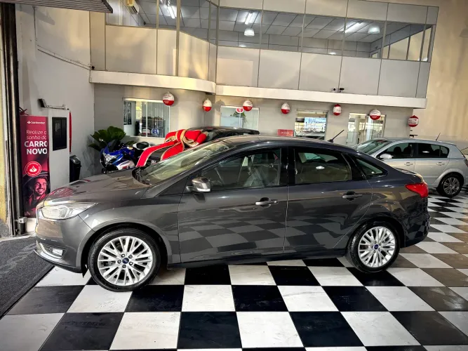 Ford Focus 2.0 16v/se/se Plus Flex 5P Aut. 2018