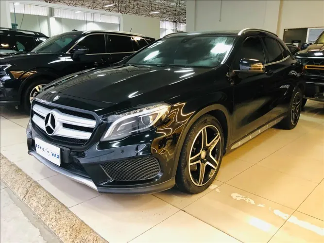 Mercedes-Benz GLA 250 Enduro 2.0 TB 16V 211cv Aut. 2017