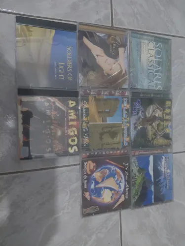 cds originais vendo ótimo estado