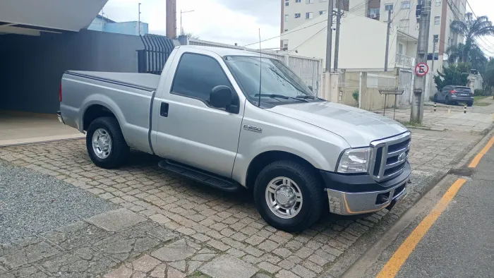 Ford F-250 XLT 3.9 4X2 Diesel TB 2007