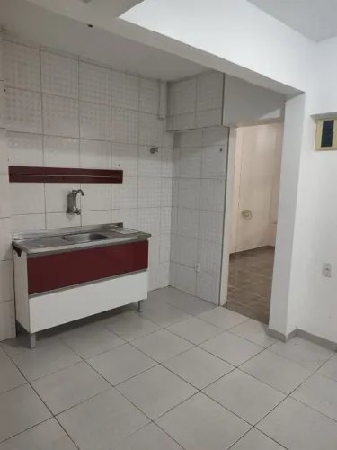 VENDO APARTAMENTO 3/4 BEM LOCALIZADO PRÓXIMO DA ALMIRANTE BARROSO 1? ANDAR