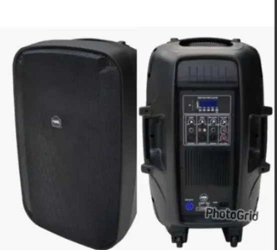 Vendo Caixa Ativa Profissional 15 polegadas, usada apenas 1 vez, Rádio integrado + Blue