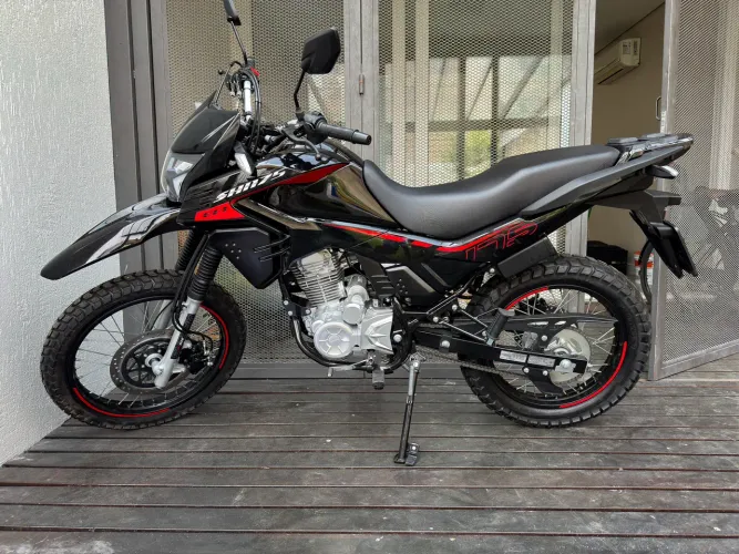 Shineray SHI 175S - Apenas 419 km | Único dono | Na garantia