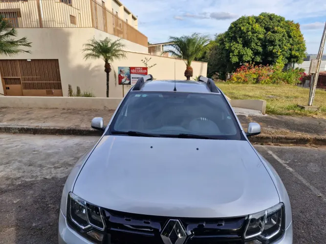 Renault Duster Oroch Dyna. 1.6 Hi-flex 16V MEC 2016