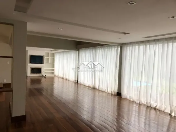 Casa- Petrópolis, Independência