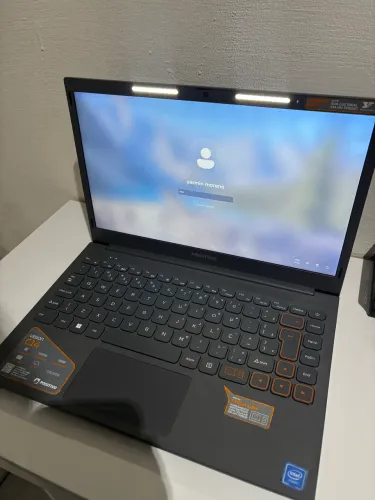 Notebook Positivo Vision C14 - Excelente estado