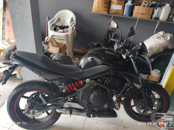 Kawasaki ER-6n2010 - Excelente estado de conservação