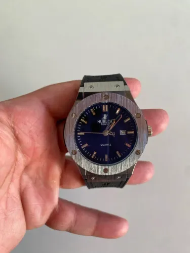 Hublot Preto