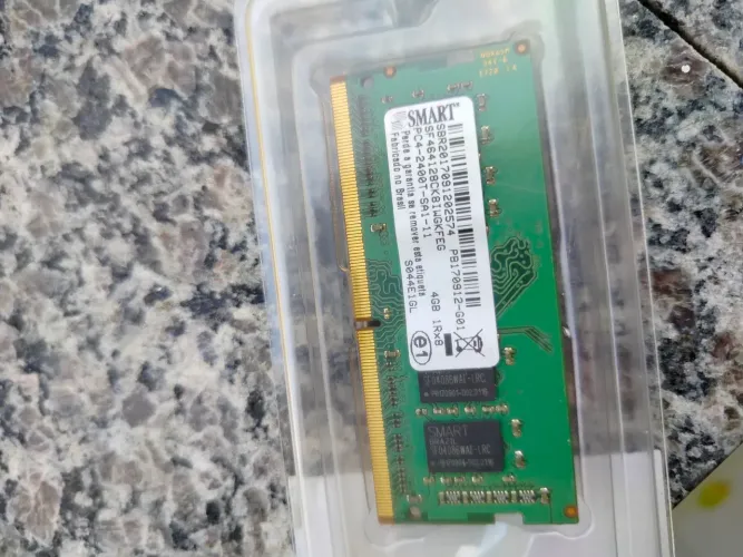 Memória RAM DDR4 4G