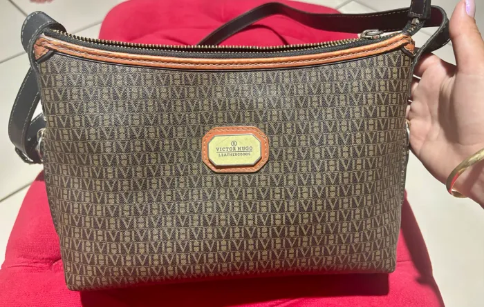 Bolsa Victor Hugo
