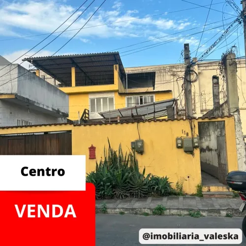 Excelente casa bem localizada no centro à venda - 2 quartos
