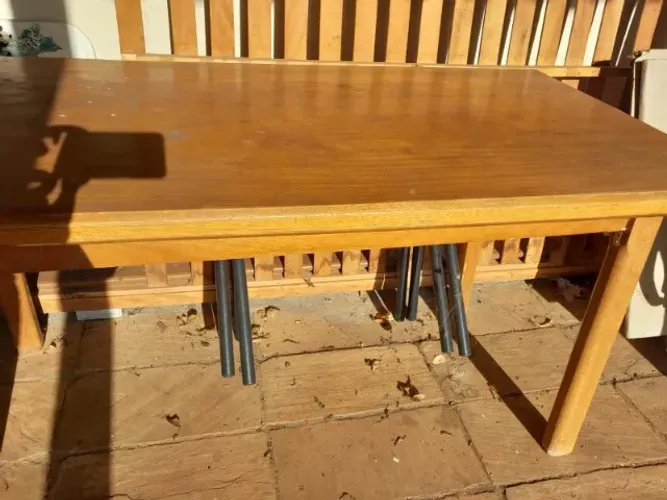 Mesa de Madeira Maciça 1,60m x 81cm (Tampo Solto com Furos / Ideal para Oficina)