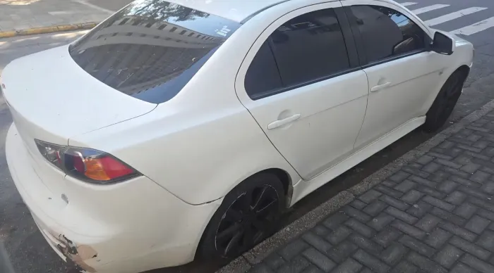 Mitsubishi Lancer 2.0 16V 160cv Aut. 2013