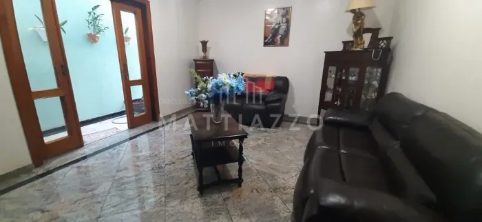 Casa em condomínio à venda com 3 suítes, Jardim Florença em Limeira/SP.