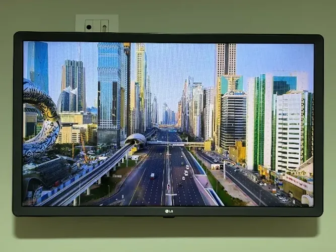 SMART TV LG LED 32 modelo 32LM625BPSB excelente estado