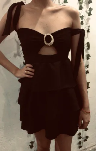 vestido babado