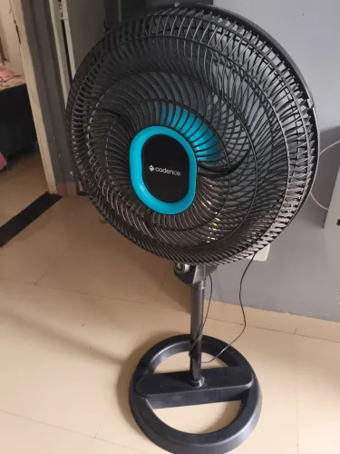 Ventilador de coluna cadence