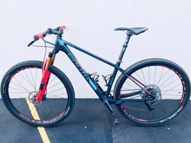 Bicicleta South Carbon aro 29