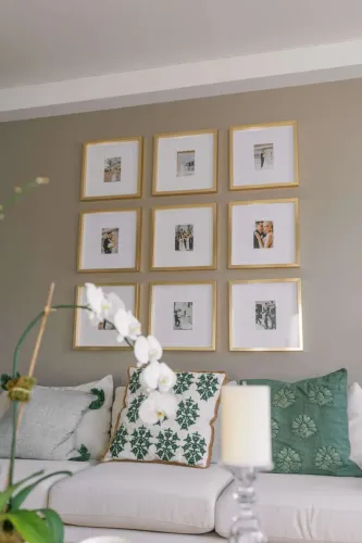 Quadro moldura dourada /já com fotos